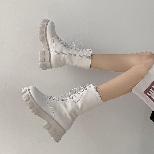 Black/white leather riding boots women lace up platform motorcycle bottes femme British creepers rubber winter mid-calf botas