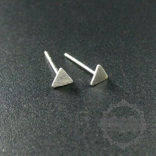 4mm solid 925 sterling silver triangle simple earrings stud 1702099