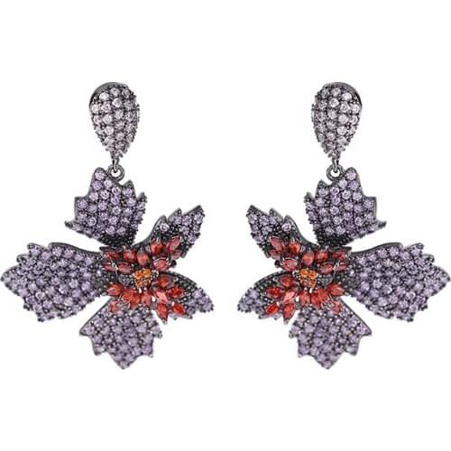 Micro Pave Cubic Zirconia Maple Earrings For Women Europe and America Trend Leaf Pendant Earring Gold- Plated Luxury Jewelry