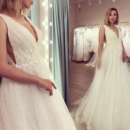 V-neck Sleeveless Wedding Dress White Ivory Full Length Bridal Gowns Sequins Tulle Appliques Long Vestido De Novia Wedding Gowns