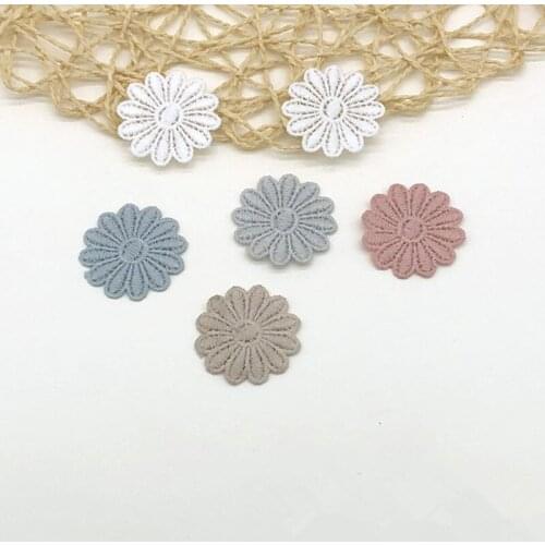 100 pcs water soluble Micro-Polyester yarn Embroidered small size lace patch flower for DIY sewing cloth patch motif accessory