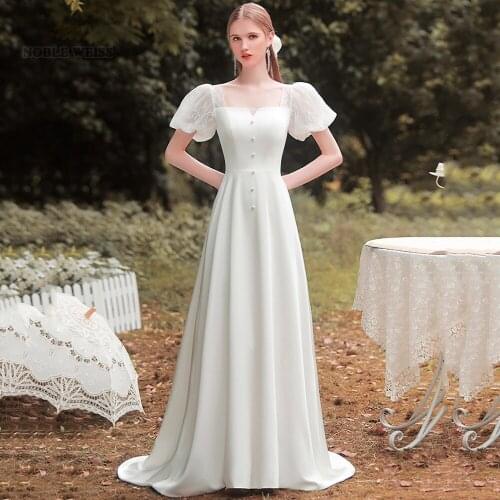 Wedding Dress Bare Back Sexy Wedding Dresses with Sweep Train Short Sleeves Bridal Dress