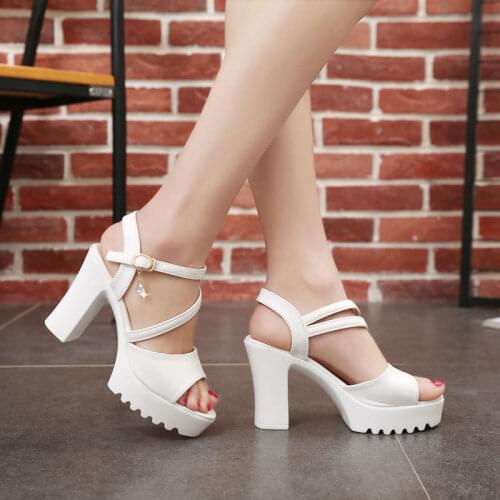 Sandals women summer thick with thick platform waterproof platform 2020 new fish mouth with high heels tide womens shoes