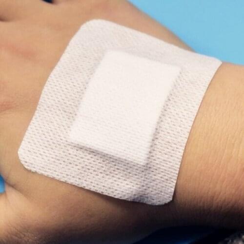 40Pcs 10*15cm Outdoor Wound First Aid Kits Medical Adhesive Bandage Large Size Breathable Hypoallergenic Non-woven Aid Bandage