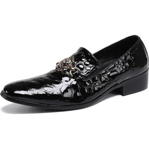 Summer Casual Mens Classic Fashion Shoes Personalized Pointed Cowhide Leather Crocodile Pattern Lazy Bright Leather Mens Shoes