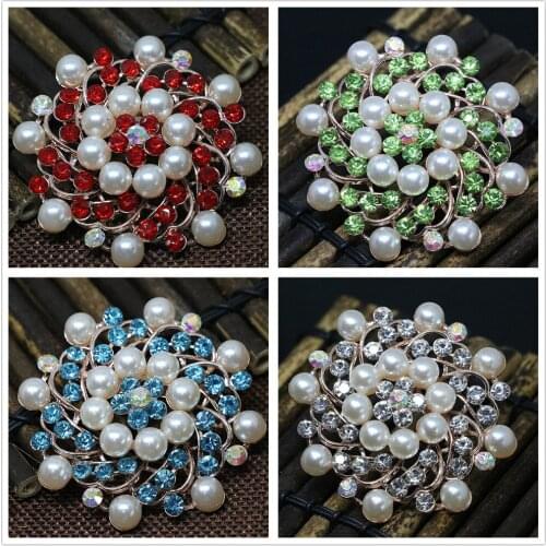 European round flower 8 colors crystal white shell pearl beads brooches fashion for women weddings pins jewelry G