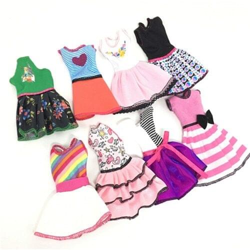 5pcs 2018 Newest Fashion Dress Beautiful Handmade Party Clothes For Barbie Doll Best Gift Toy Send By Random