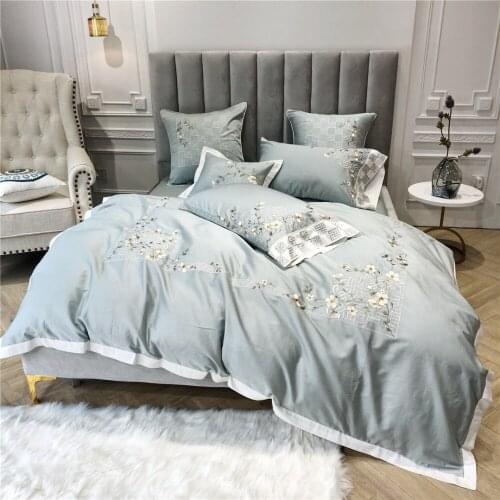 Luxury Embroidered 100S Egyptian cotton Royal Bedding sets Queen King blue Wedding Duvet cover Bed sheet set Pillowcases 4pcs