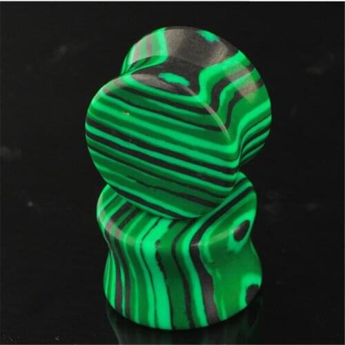 2pcs/lot Trendy Green Natural Stone Ear Plugs Tunnels Flesh Expansions Piercing Women Ear Plugs Gauges Expanders Body Jewelry