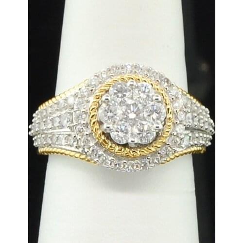 Hot Sale Jewelry Fashion Temperament Full Crystal Zircon Light Luxury Style Ladies Geometric Ring Jewlery for Women