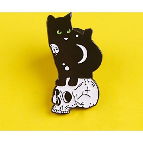 Black Cat Skull Badges for Backpack Enamel Pin for Backpacks Clothes Lapel Pin Badges for Clothes Badge Accessories Jewelry Gift