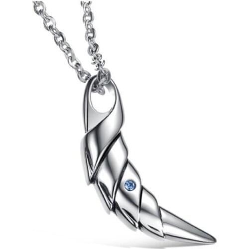 Fashion titanium dog tooth clavicle pendant dominant personality trend men with diamond spike smooth necklace accessories goth