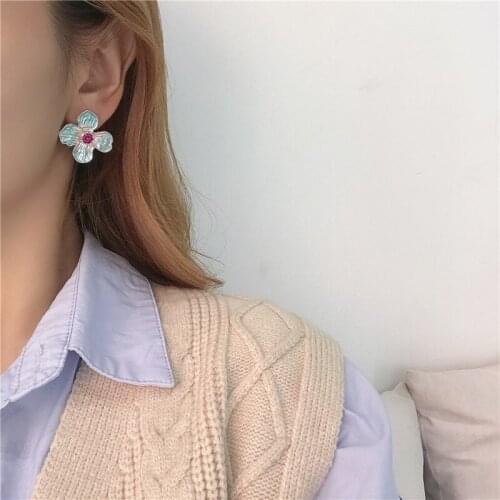 S925 needle retro flower ear stud temperament classical ear ornament stereo petal ear clip earrings