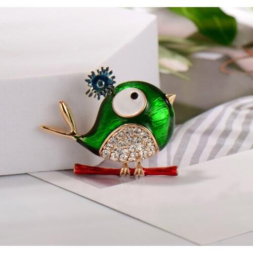 Funmor Green Bird Shape Copper Corsage Enamal Animal Brooches Suit Scarf Hat Pin Jewelry for Women Kids Clothes Accessories Gift