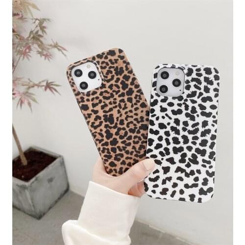 Retro Leopard Print Phone Case For iPhone 12 Pro Max XS MAX XR Fashion Cases coque For iPhone 11 7 8 SE 2020 Soft IMD back cover
