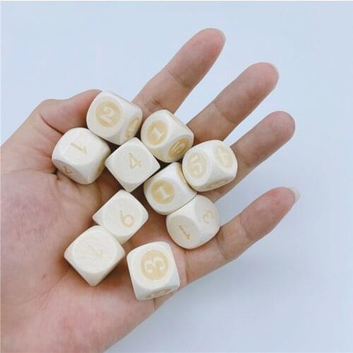 200pcs D6 6 Sided 20mm Laser Engraving Wood Dice For Party Family Wood Cube Dices Printing Engraving Printing Engraving Kid Toys