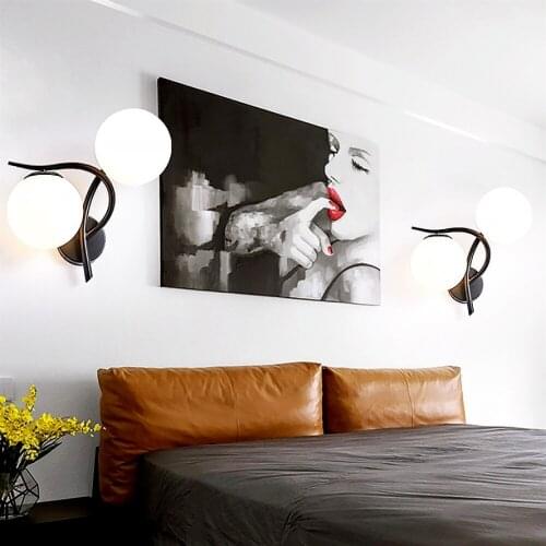 Nordic European Minimalist Wall Lamps Bedroom Living Room Bedside AC220V LED Sconce Black Gold Lamp Aisle Decoration Lighting