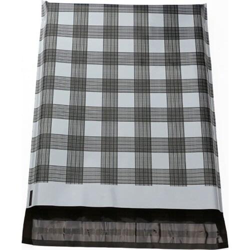 100Pcs Poly Mailers 25.5x37cm Plastic Courier Bags Black and White Grid Shipping Mailing Envelopes Waterproof Express Bag