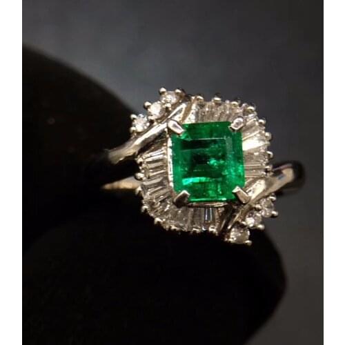 Fine Jewelry Real Pure Pt900 Gold Colombia Origin Emerald 0.895ct Gemstone Diamonds Jewellery Females Rings for women Fine Ring