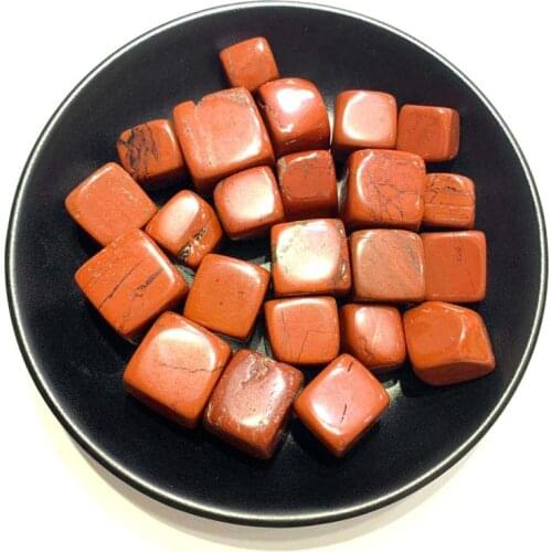 100g/lot natural red jasper crystal tumbled stone Gemstone mineral chip natural point Beads Chakra Healing Reiki Decorations