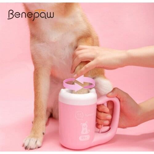 Benepaw Portable Dog Foot Washer Quickly Scrubbing Dirty Dog Clean Paws Cup Comfortable Silicone Pet Cleaning Supplies Pink/Blue