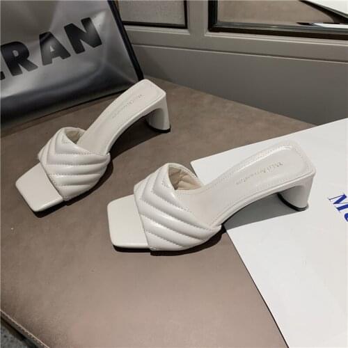 Women Slippers High Heel Sandals Women Slip On Slide Elegant Embroidery Slipper Brand Mule Shoes Women Flip Flops mujer Big Size