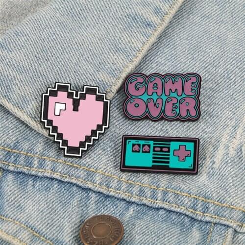 Pink Love Heart GAME OVER Player Machine Brooch Cartoon Enamel Pins BackPack Shirt Lapel Pin Funny Badges Jewelry Gift for Girl