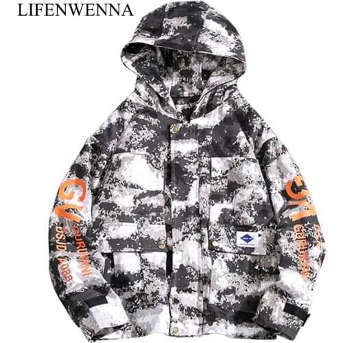 2019 Spring New Arrival Mens Jacket Fashion Camouflage Print Tracksuit Casual Coat Men Hip Hop Streetwear Hooded Jacket Men 5XL