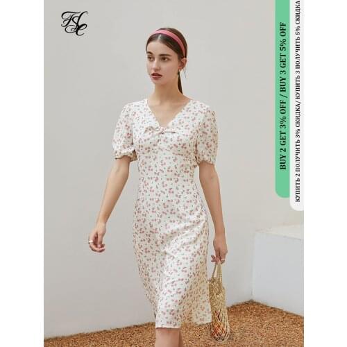 FANSILANEN Office Lady French Peach Floral Dress Female 2021 Summer New Sweet Pink French A-line Printed V-neck Women Dress