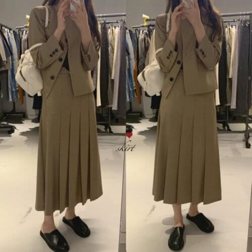 Korea Women Autumn Classic Khaki 2 Two Piece Set Casual Tracksuits Round Collar Blazer with High Waist Long Pleated Skirts