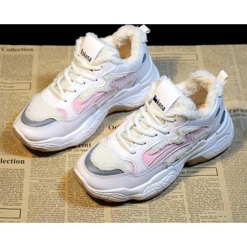 New Women Tennis Shoes Winter Plus Velvet Warm Fashion Women Sneakers Shoes Ladies Flat Casual Shoes Reflective Luminous U13-48