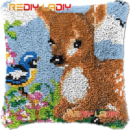 Latch Hook Cushion Deer with Tit DIY Needlepoint Kits Chunky Acrylic Yarn Arts Crocheting Lofty Pillow Case Hobby & Crafts