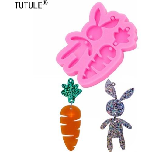 Little white rabbit carrot fashion asymmetric earring mold,Shiny Glossy Keychain Epoxy Resin Charms earring,Polymer Clay Mold