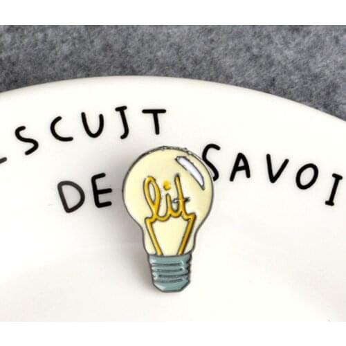 Cartoon Light Bulb Pin Good Idea Brooch Button Pin Denim Jacket Pin Badge Jewelry Creative Gift for Kids Children