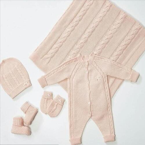 Caramell Knitted brand newborn set