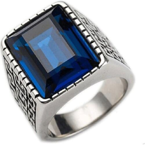 .New Creative Noble And Elegant Mens Ring Retro Fashion Design Blue Ruby Ring