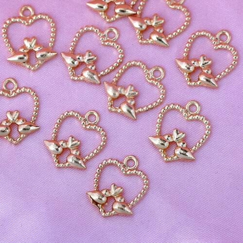 Gold Color Zinc Alloy Cute Heart Love Shape Charms Pendant Metal Geomertry Pendants For DIY Handmade Hearts Necklace Accessories