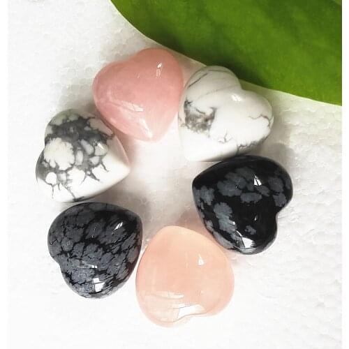 6pcs Gemstones hearts Natural Rose Quartz Heart Shaped Howlite Crystal Gemstone Carved cordiform Healing Decor Gift