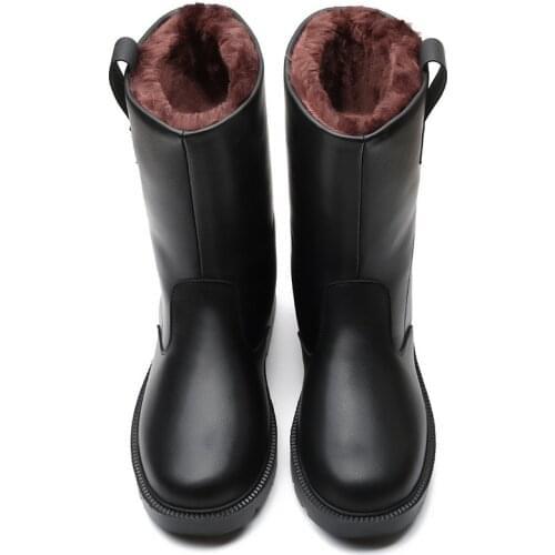 Winter Men Boots High Quality Leather Snow Boots Outdoor High-Top Men Shoes Warm Plush Waterproof Anti-skid Winter Men Shoes