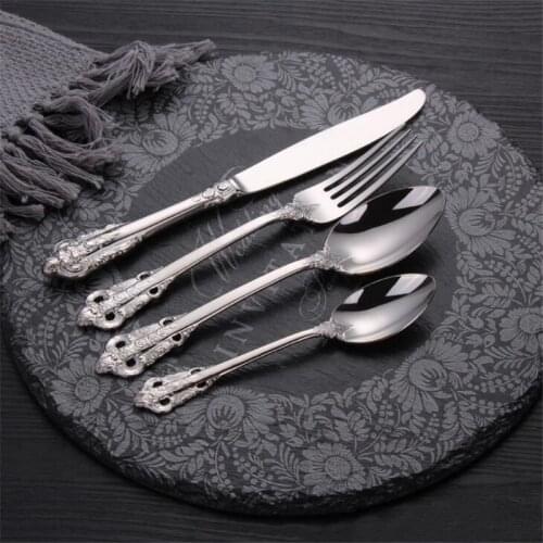 New Palace Style Golden Cutlery Western Tableware Retro Embossed High-grade 304 Stainless Steel Steak Knife Forks Cutlery