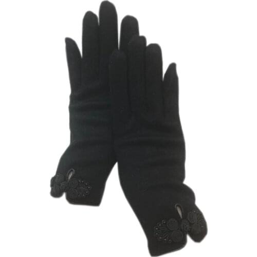 Winter ladies gloves wool black winter gloves keep warm new fashion autumn and winter comfortable and beautiful gloves outdoor c