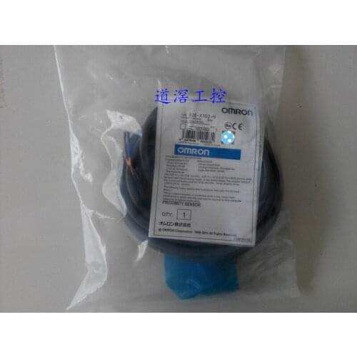 Standard Proximity Sensor E2E-X7D2-N-Z 5 Meters