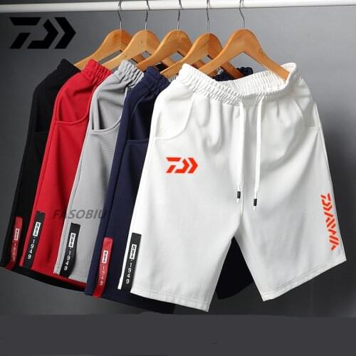 Daiwa Breathable Fishing Shorts for Men Multi-pocket Quick Dry Fishing Clothes Long Shorts Fishing Pants Elastic Waist Summer