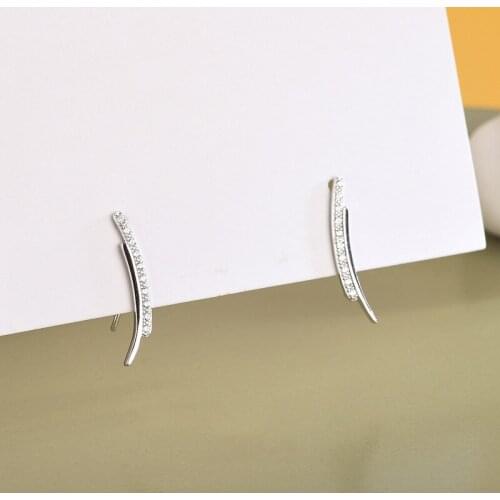 Huitan Korean Fashion Fresh Girls Earrings Luxury Inlaid CZ Stone Temperament Earrings for Women Minimalist Gift Trendy Jewelry