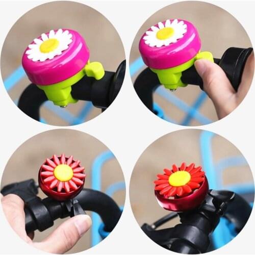 2021 New Multi-color Funny Flower Bicycle Bell Horns Kids Bike Daisy Flower Children Girls Cycling Ring Alarm For Handlebars