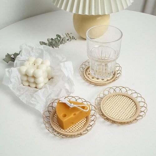 Hand-woven Drink Cup Coasters Bamboo Dining Table Placemat Rattan Woven Cup Saucer Mat Insulation Coaster Home Decoration