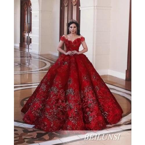 2021 Luxury Off Shoulder Princess Quinceanera Dresses Red Lace Appliuqed Saudi Arabia Dubai Sweet 16 Prom Evening Formal Gown