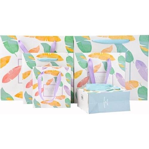 Ynaayu 5pcs/set Simple Flower Handles Paper Bags Fresh Pastoral Style Kraft Paper Bag Wedding Birthday Party Favor Gift Bag