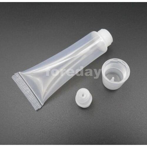 10PCS X 12ML Screw Cap Bottles Squeeze Lip Gloss Balm Tube Plastic Lipstick 12 ML NEW 2CM*9CM Weight: 4g PE PP 10PCS/LOT *FD120