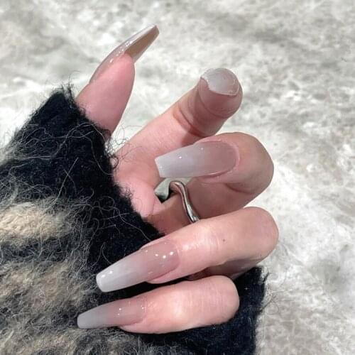 Newly 24pcs Nails Patch Gradient Gray Glue Type Short Paragraph Removable Fashion Manicure False Nails Patch